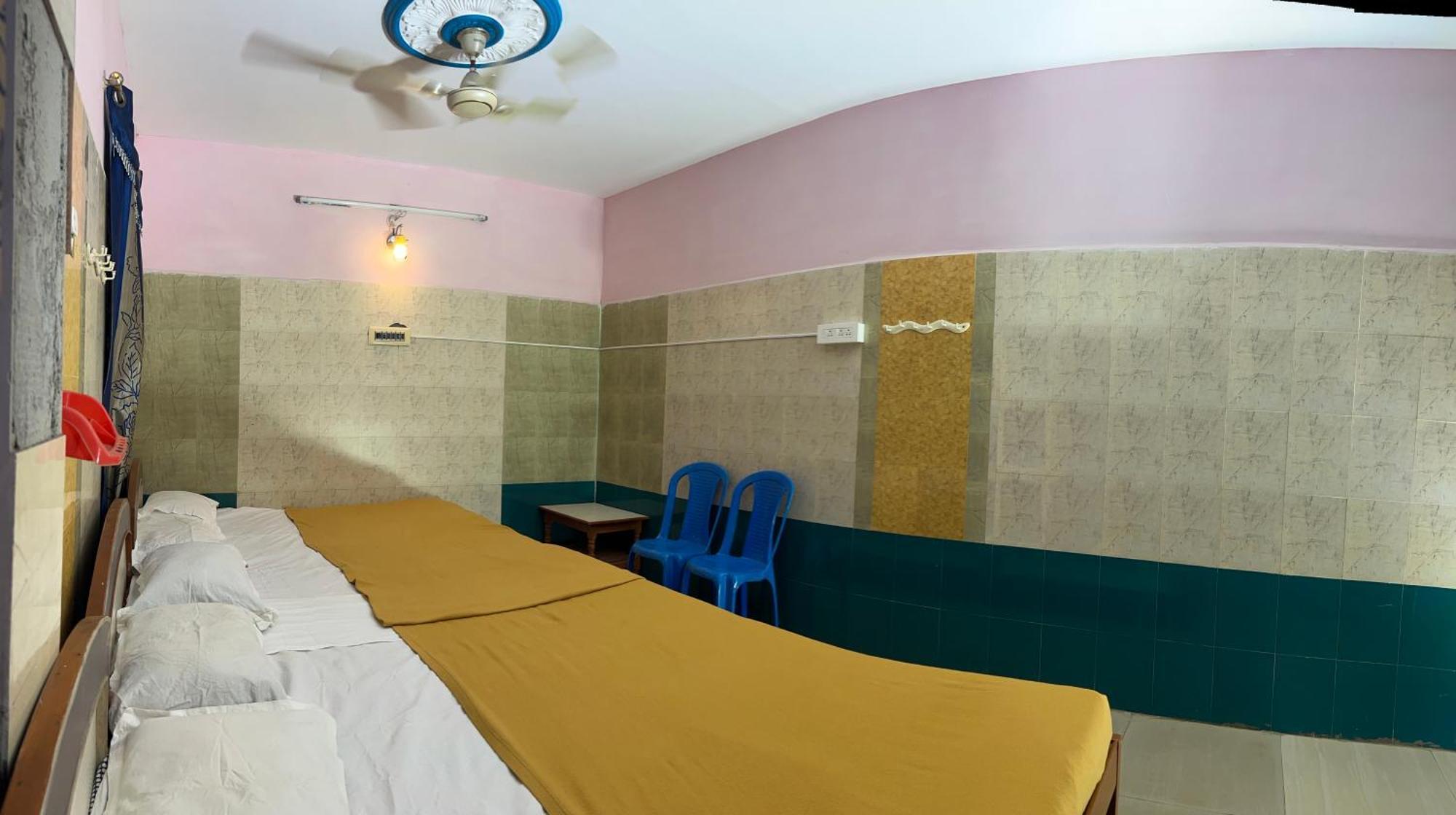 Hotel Chola Lodge Arantangi ภายนอก รูปภาพ