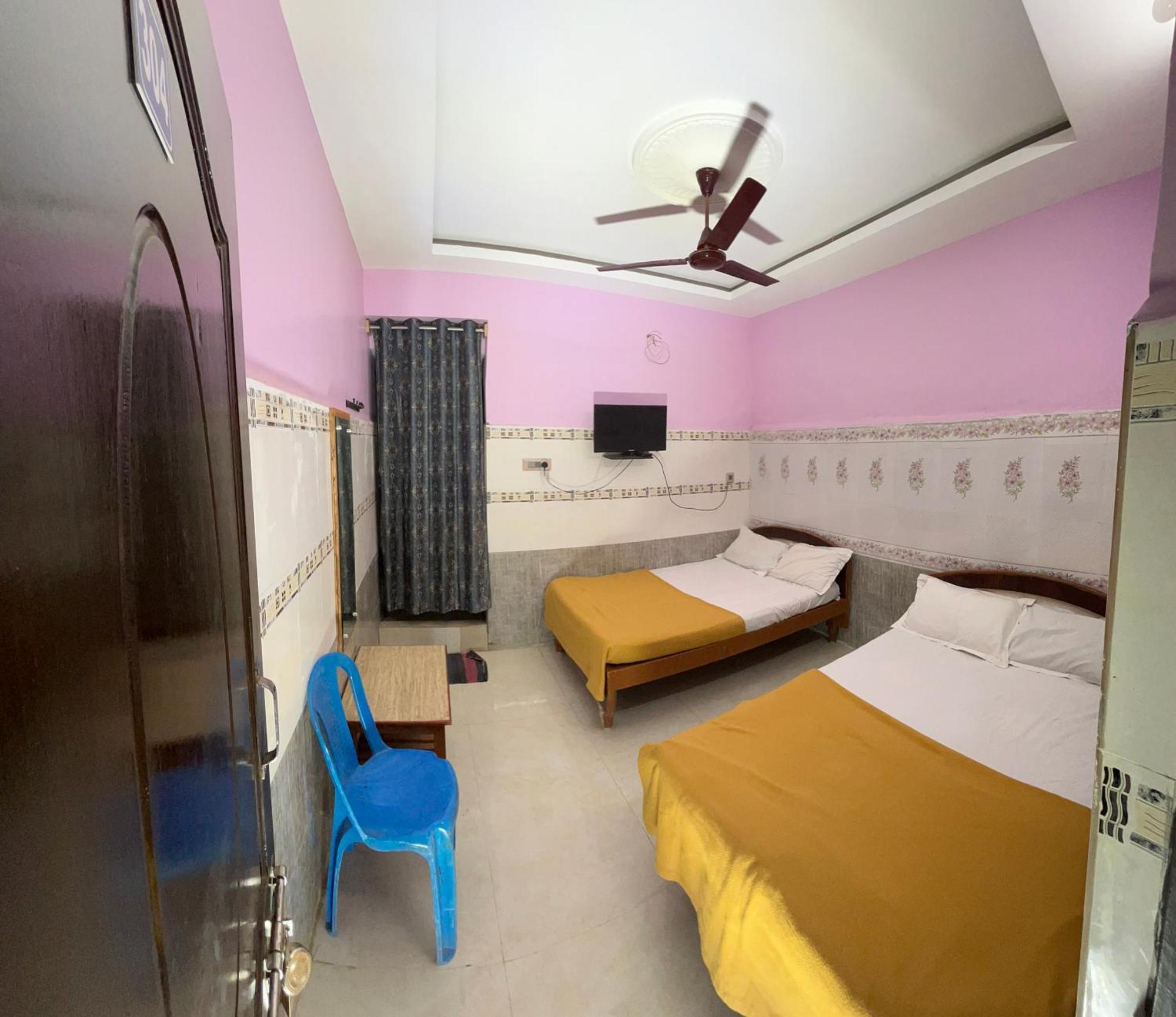 Hotel Chola Lodge Arantangi ภายนอก รูปภาพ