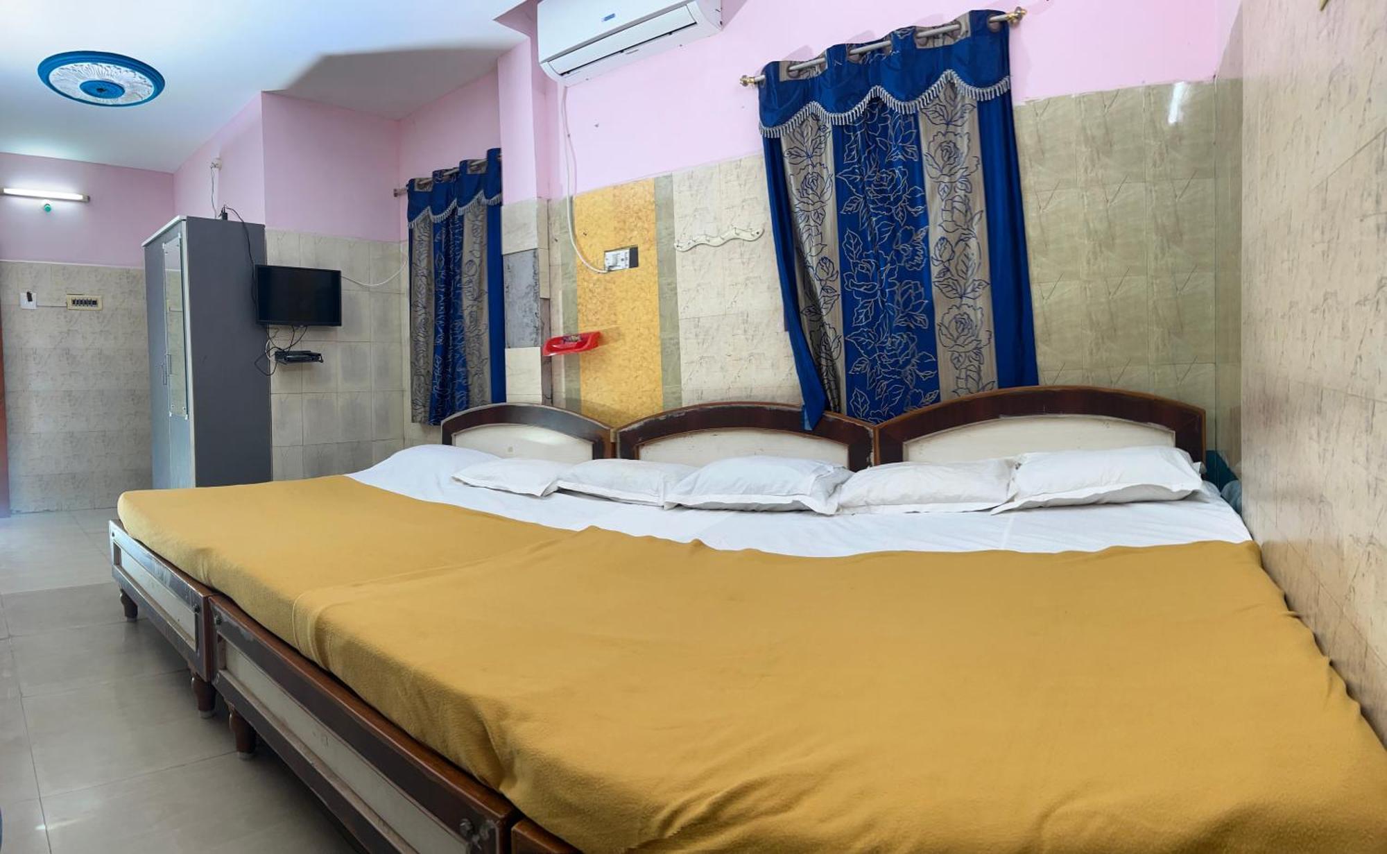 Hotel Chola Lodge Arantangi ภายนอก รูปภาพ