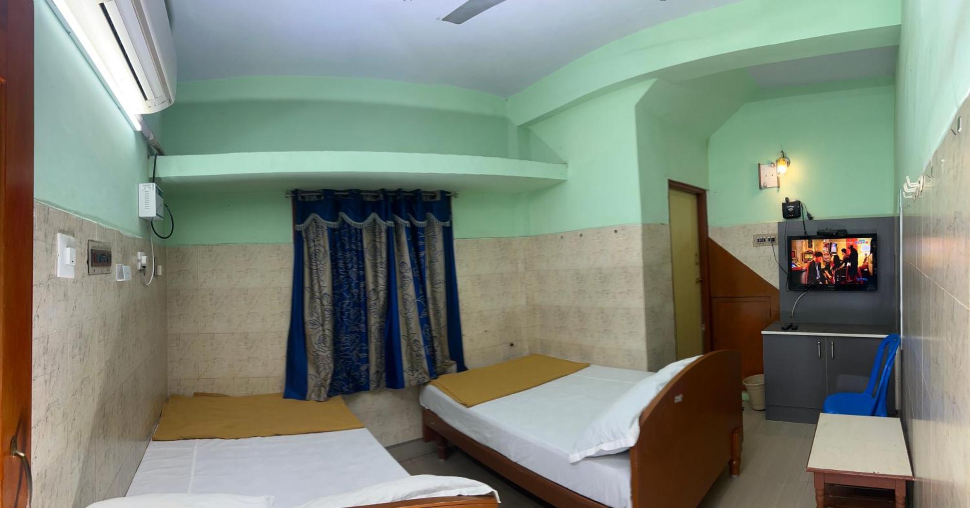 Hotel Chola Lodge Arantangi ภายนอก รูปภาพ