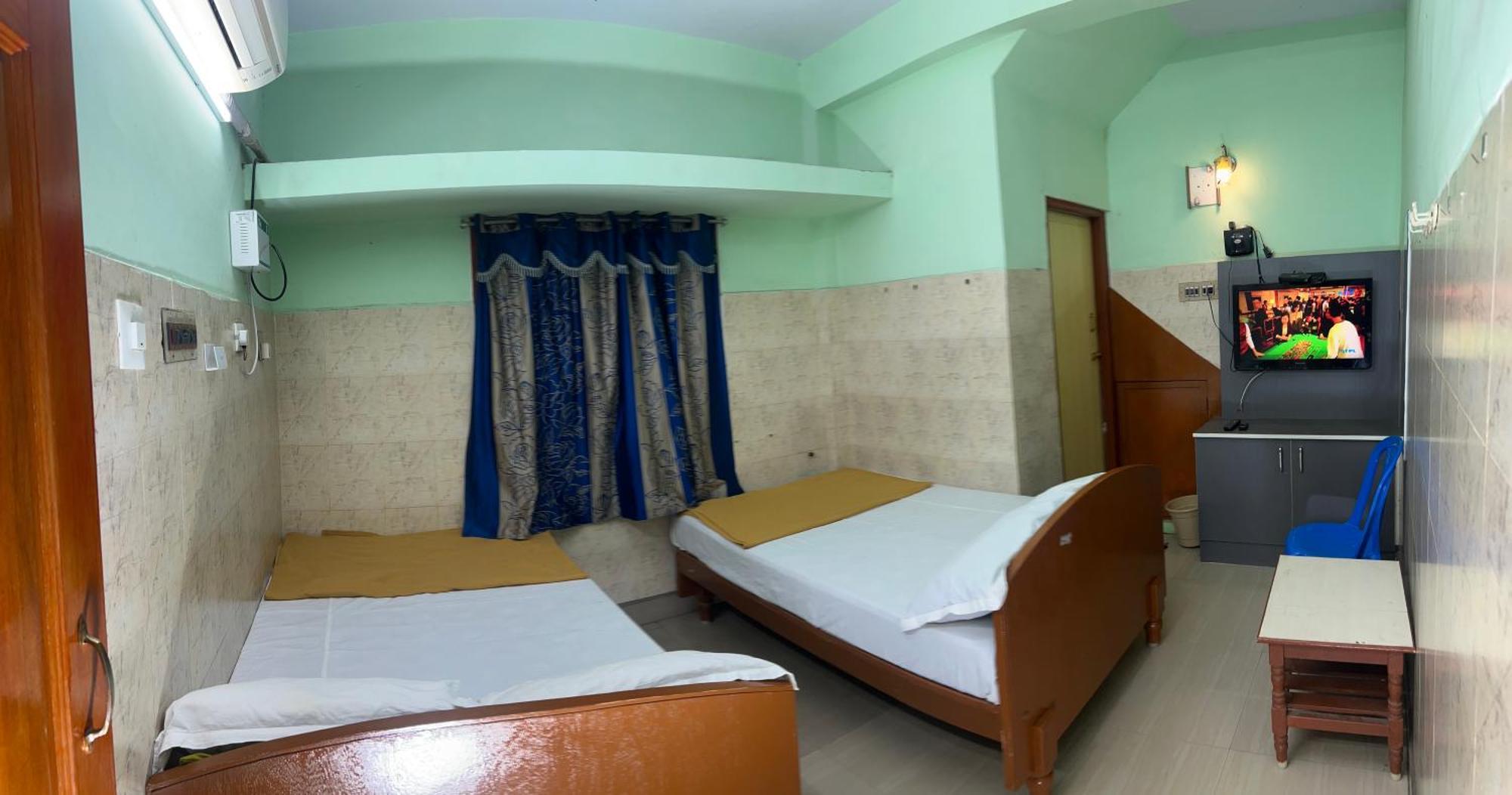 Hotel Chola Lodge Arantangi ภายนอก รูปภาพ