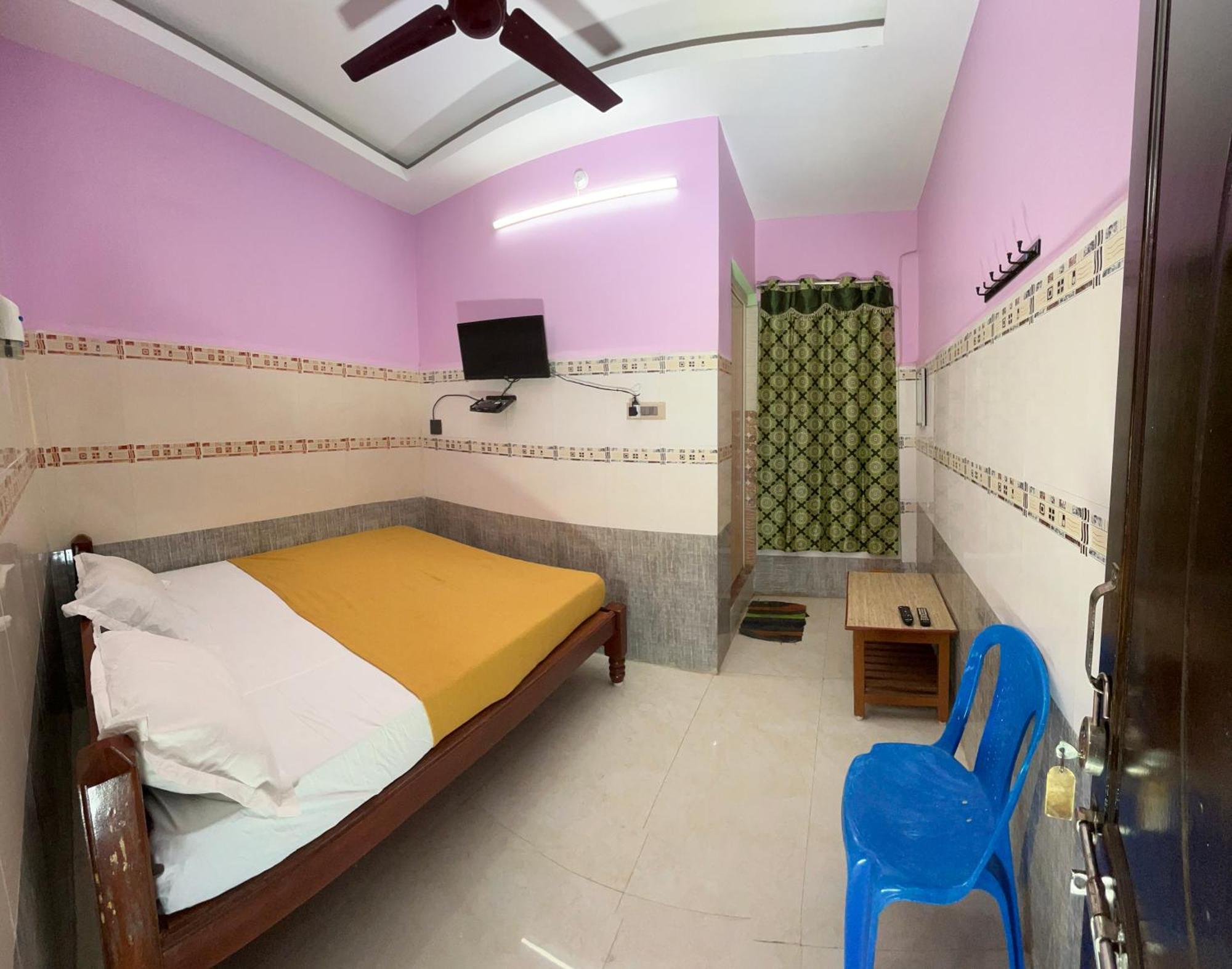Hotel Chola Lodge Arantangi ภายนอก รูปภาพ